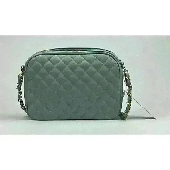 Sag Harbor Women's Quilted Crossbody Bag - Picture 3 of 4